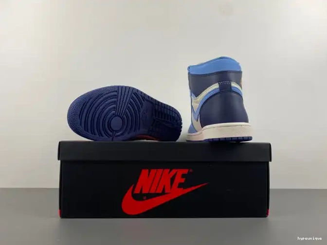 HYPE First Jordan FD2596-400 Air High in WMNS Flight OG 1 0604